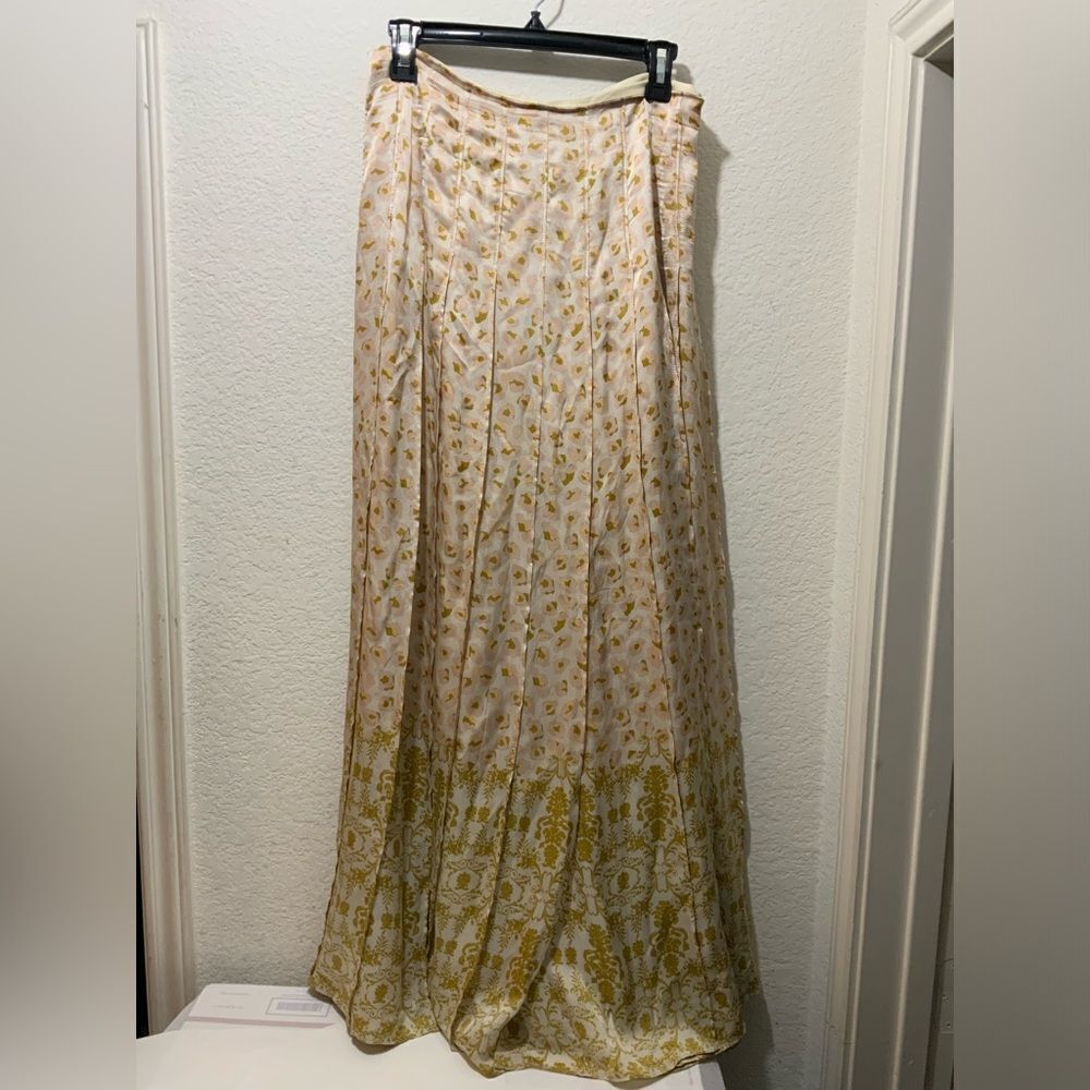 Pipes & Shaw 100% silk skirt long